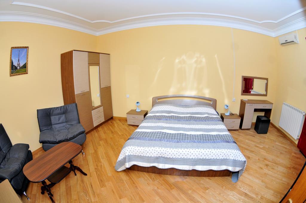 Hotel Relax Tbilisi Esterno foto