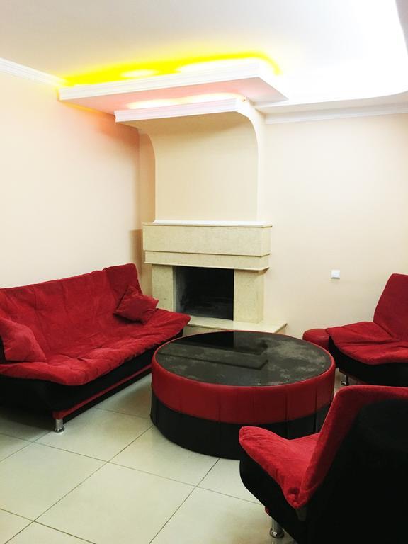 Hotel Relax Tbilisi Esterno foto