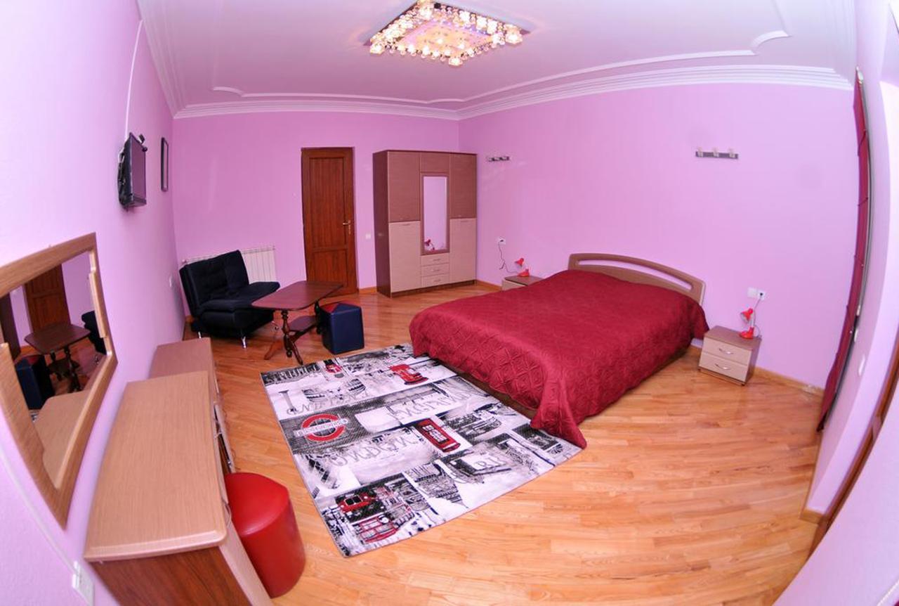 Hotel Relax Tbilisi Esterno foto