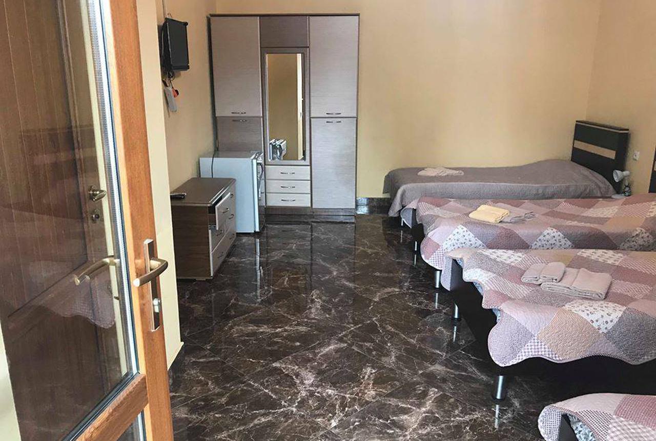 Hotel Relax Tbilisi Esterno foto